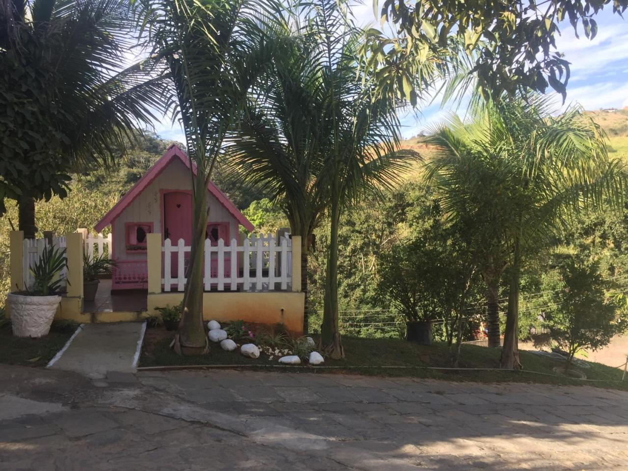 Pousada Marinho Society Paty do Alferes Exterior foto